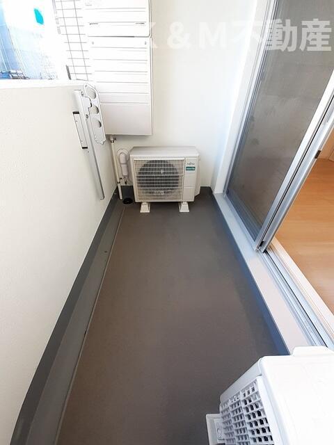 バルコニー　バルコニー付きです