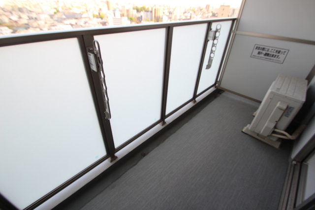 バルコニー　東向きのバルコニー