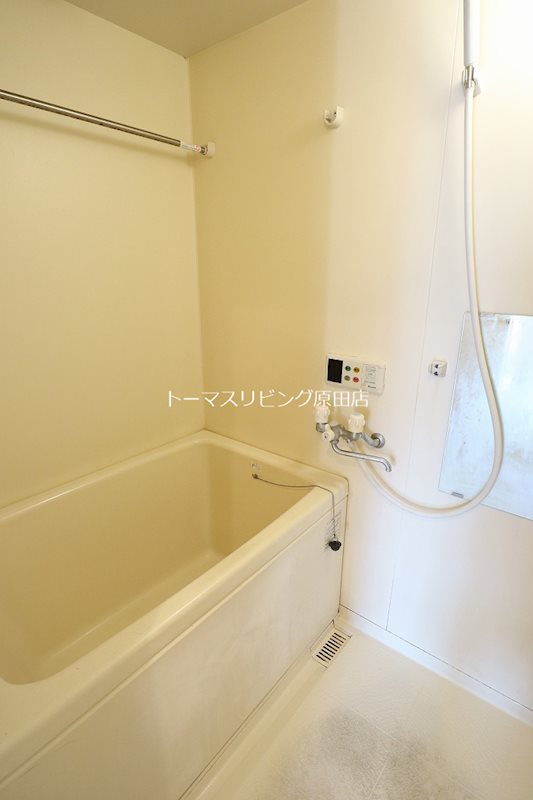 バス・シャワールーム　・同型参考写真