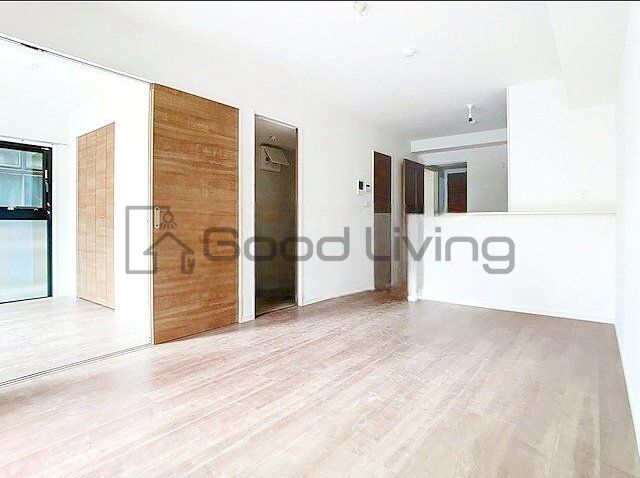 居室・リビング　明るいお部屋