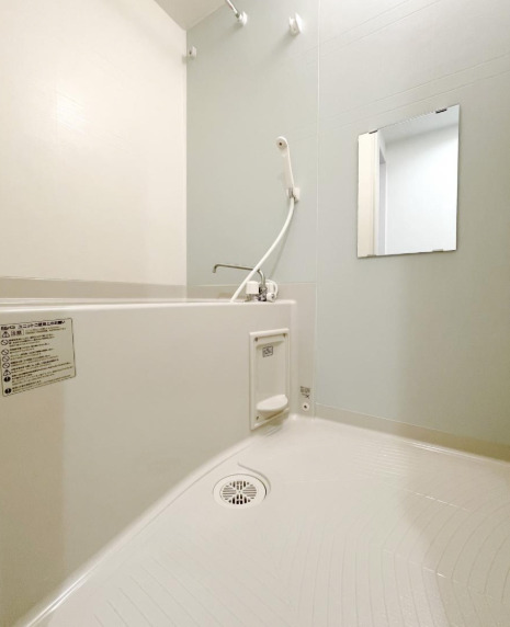 バス・シャワールーム　別部屋参考写真