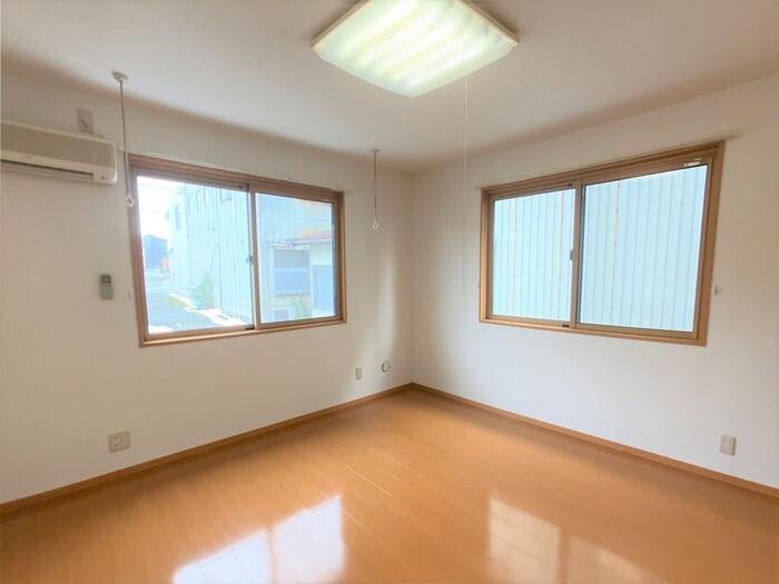 居室・リビング　居室