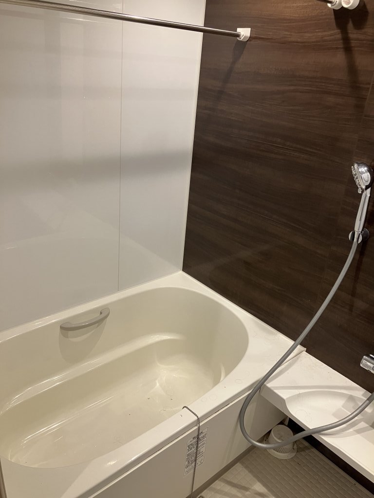 バス・シャワールーム　浴室乾燥機・追焚き機能付