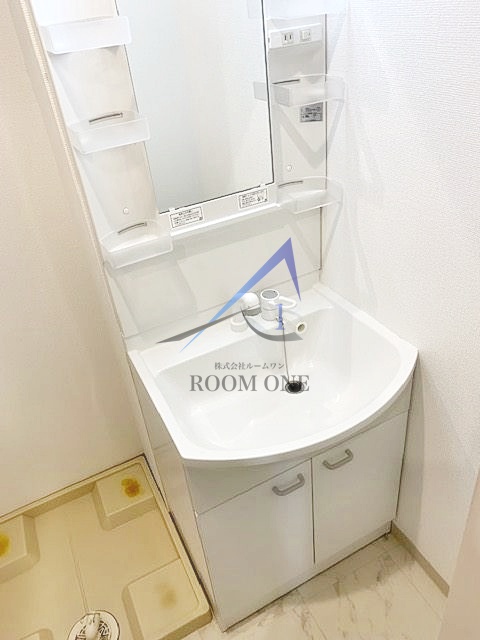 洗面設備　洗面台です。