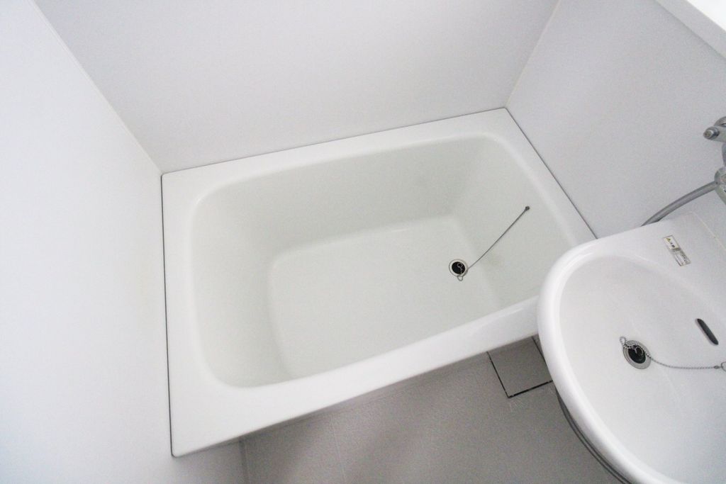 バス・シャワールーム　バス