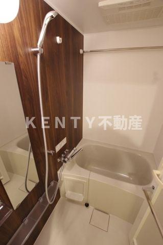 バス・シャワールーム　きれいなお風呂です