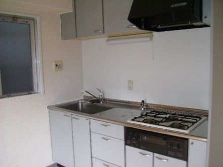 キッチン　３口ガスコンロシステムキッチン