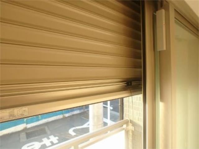 その他設備　シャッター