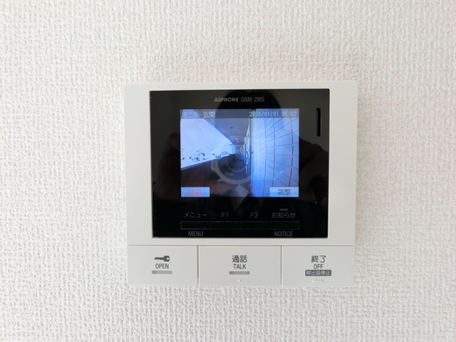 セキュリティ　オートロック連動モニターホン（３０５号室）