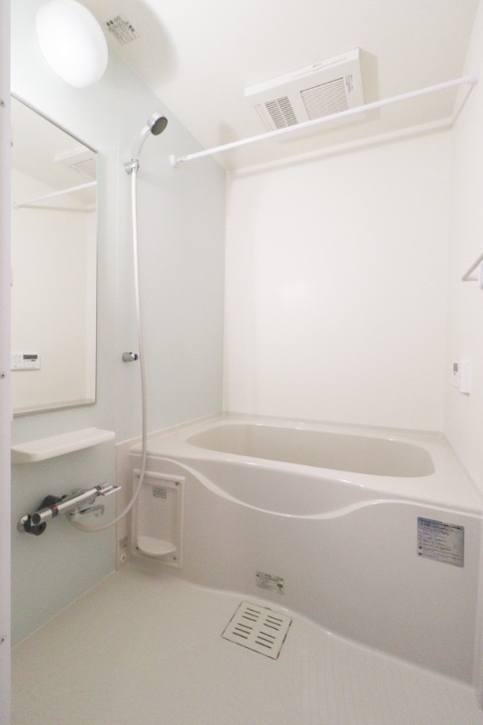 バス・シャワールーム　図面と現状に相違がある場合には現状を優先