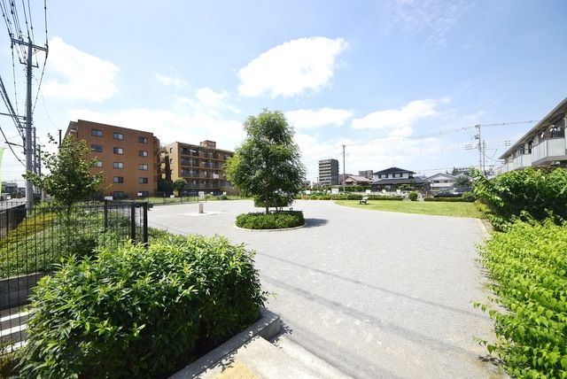 公園　氷川町ふれあい広場（公園）まで1130m