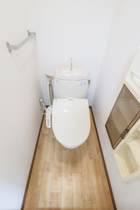 トイレ　図面と現状に相違がある場合には現状を優先