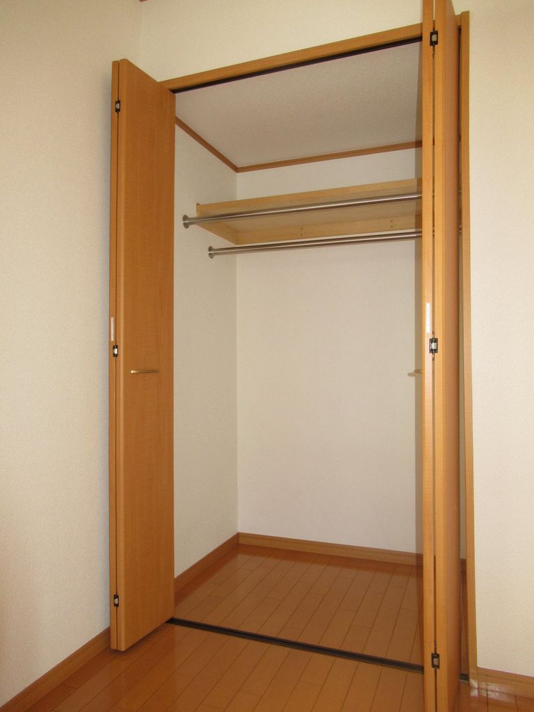収納　クローゼット