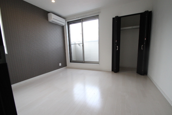 居室・リビング　※別部屋の写真です