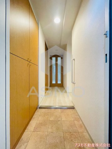 玄関　同マンション別部屋参考写真