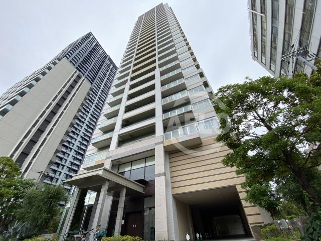 建物外観　アデニウムタワー梅田イーストスクエア　外観