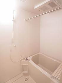 バス・シャワールーム　オリエンタルコート千葉中央IIの浴室