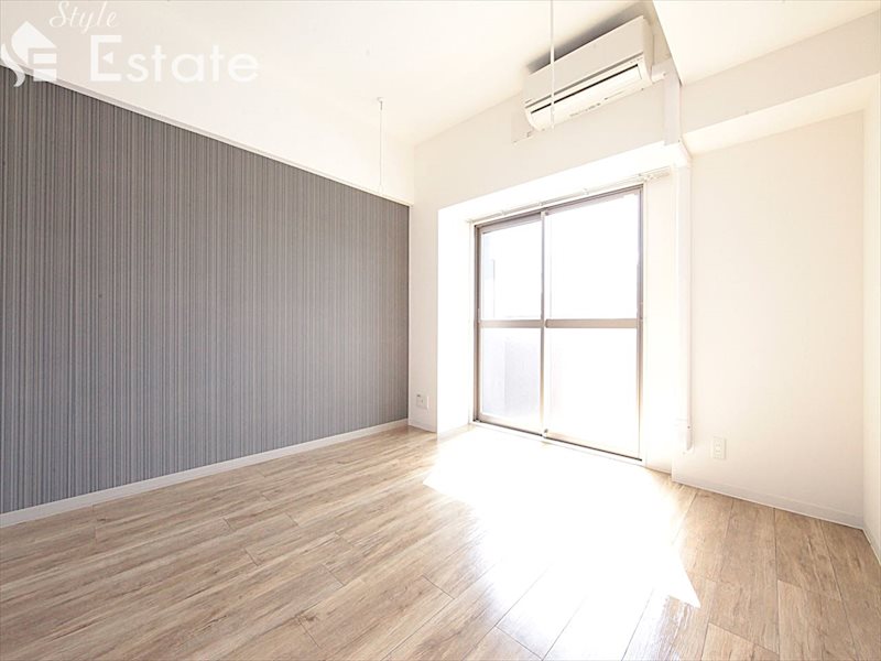 居室・リビング　内装