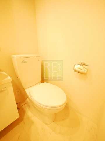 トイレ　別部屋参考写真