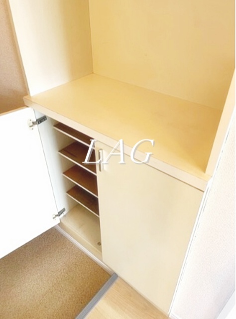 玄関　玄関です。