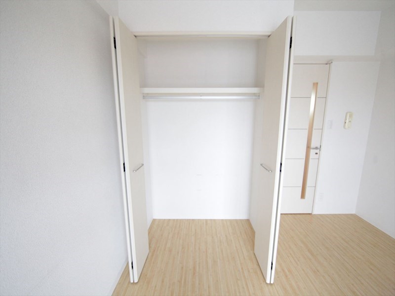 収納　クローゼット（収納充実してます）