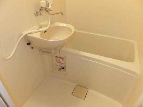 バス・シャワールーム　トイレと別々がうれしい