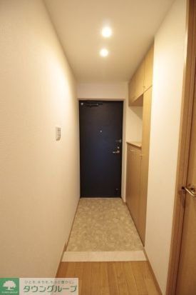 玄関　お問合せはタウンハウジングまで！※現地待合わせ相談可能