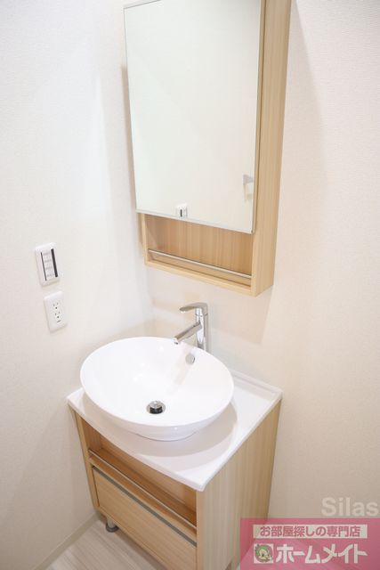 洗面設備　同仕様