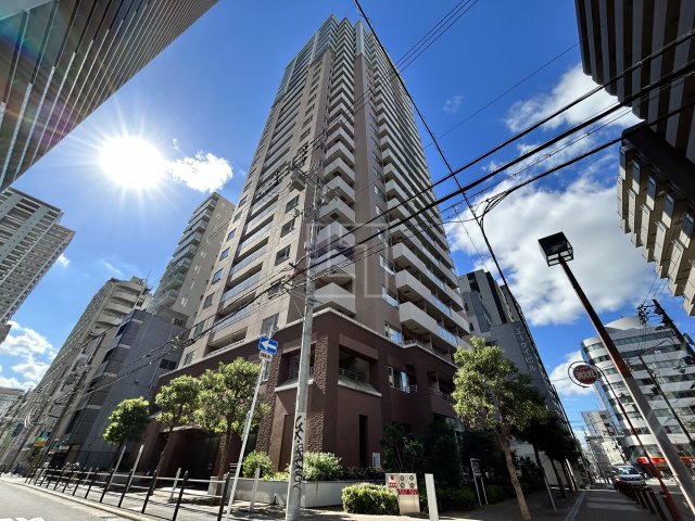 建物外観　クロスレジデンス大阪新町　外観