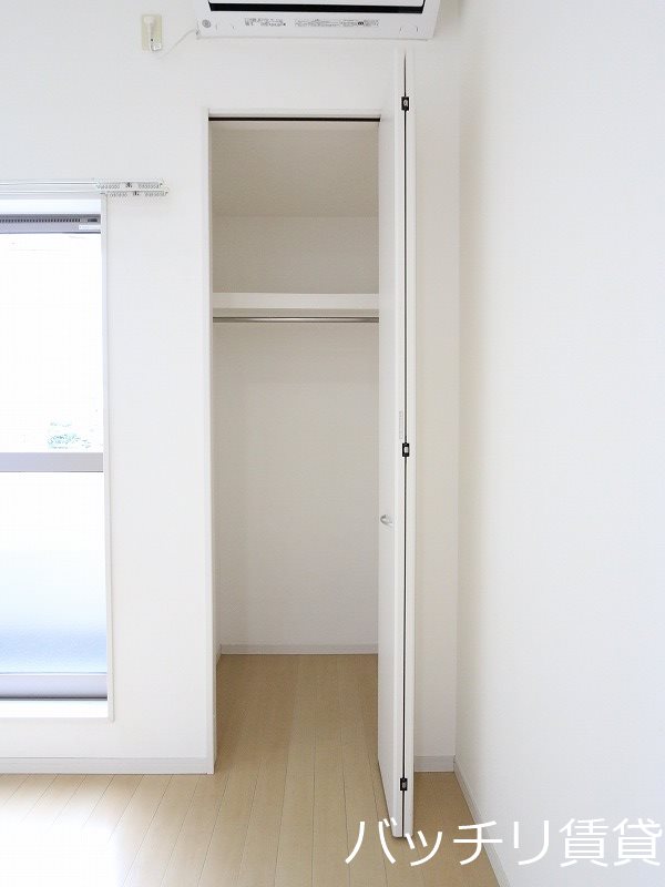 収納　同型イメージの為、現状を優先致します