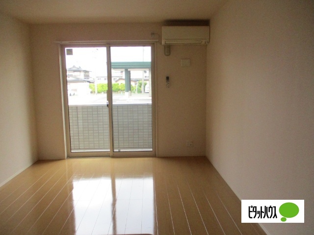 居室・リビング　同タイプ