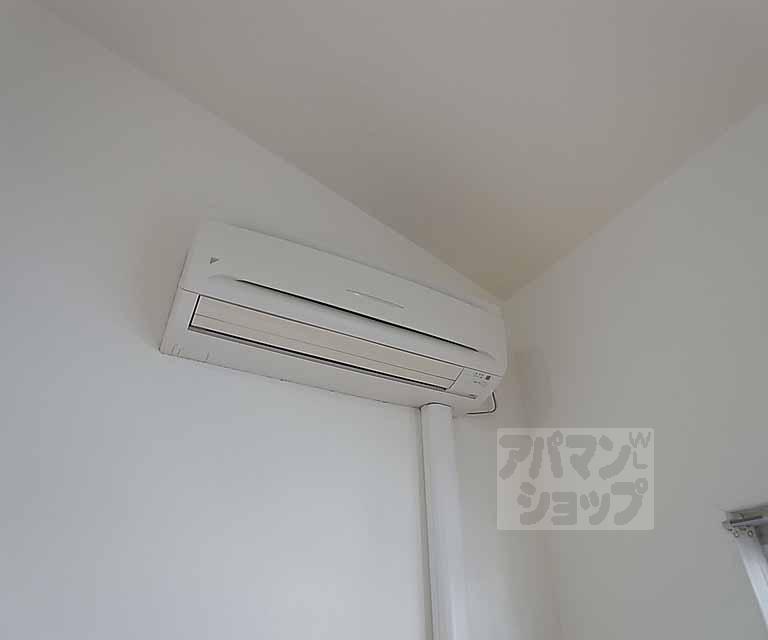 その他設備　エアコン装備