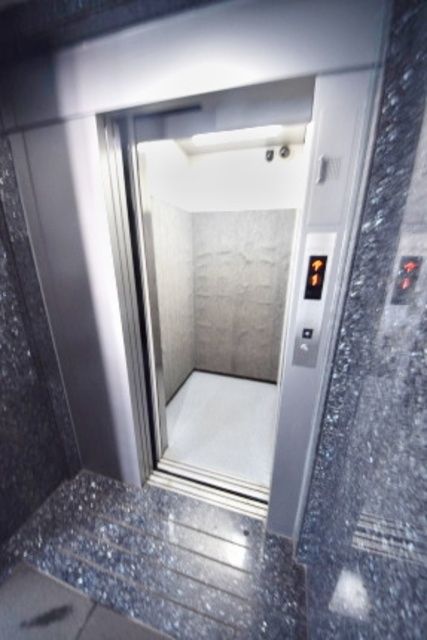 その他共有部分　★エレベーター付きでお買い物帰りもらくちんです★