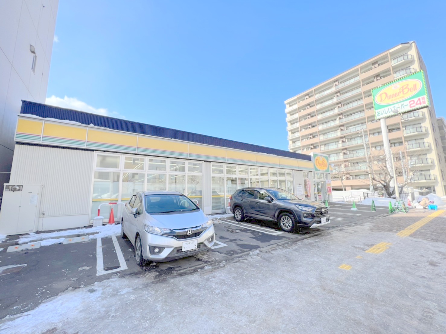 スーパー　ディナーベル北大前店（スーパー）まで625m