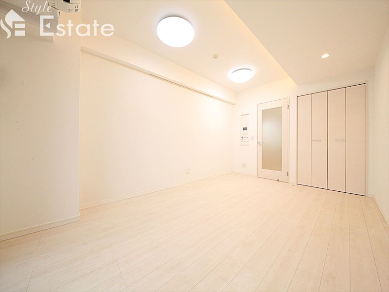 居室・リビング　内装