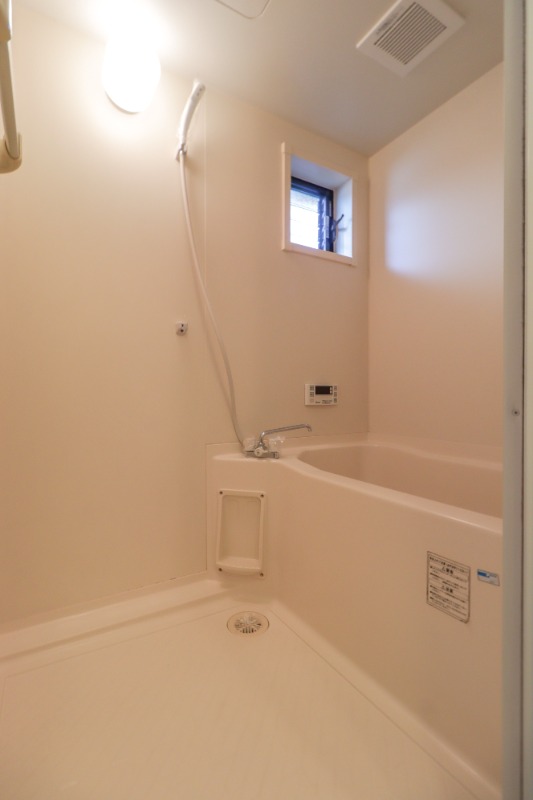 バス・シャワールーム　図面と現状に相違がある場合には現状を優先