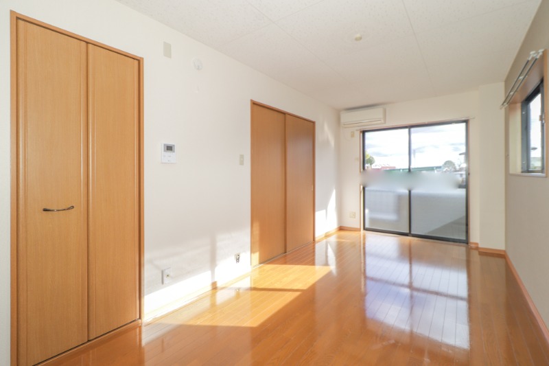 居室・リビング　図面と現状に相違がある場合には現状を優先