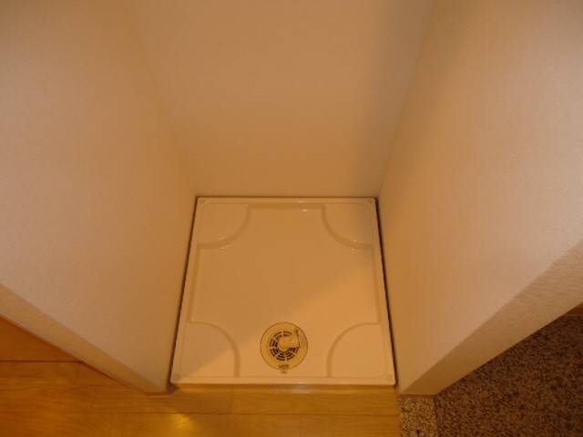 その他設備　洗濯機置場