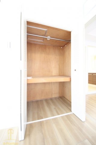 収納　ヴェスタ堀江