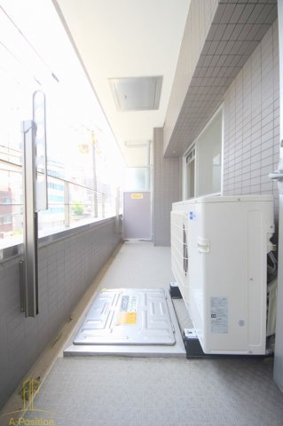 バルコニー　ヴェスタ堀江