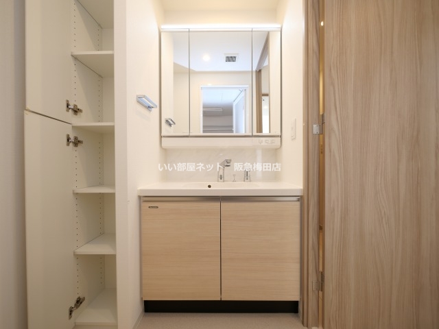 洗面設備　画像と現状が異なる場合は現状優先となります。