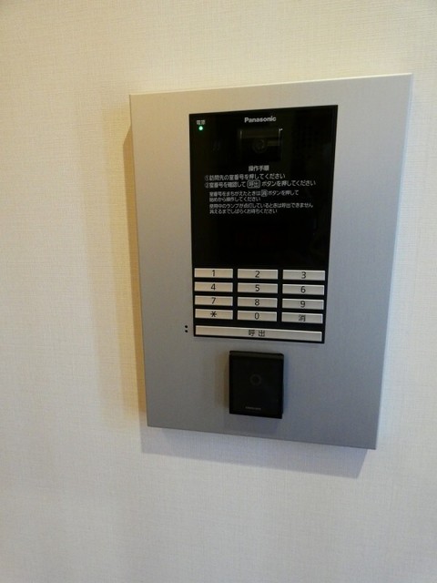 セキュリティ　オートロック完備