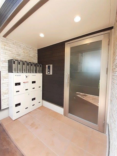 エントランス　毎日通るエントランス♪