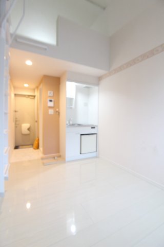 居室・リビング　同タイプ参考写真です。