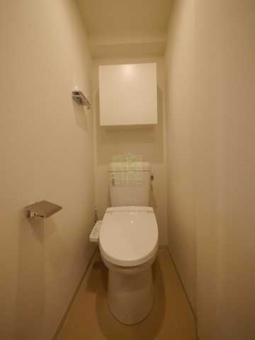 トイレ　クレイシア新宿