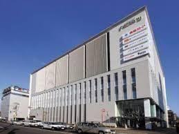 ショッピングセンター　サッポロファクトリーフロンティア館（ショッピングセンター）まで447m