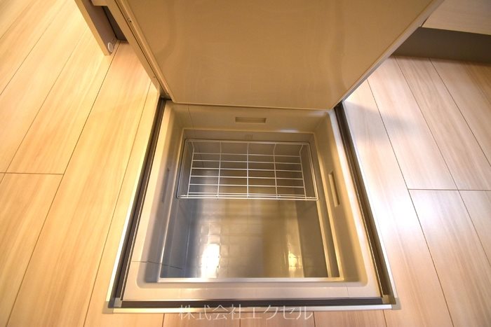 収納　同建物別室の写真です。
