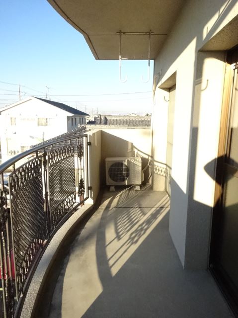 バルコニー　ベランダ