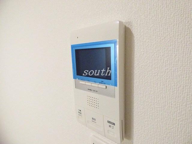 セキュリティ　安心のモニター付きインターホン♪