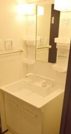 洗面設備　別部屋参考写真となります
